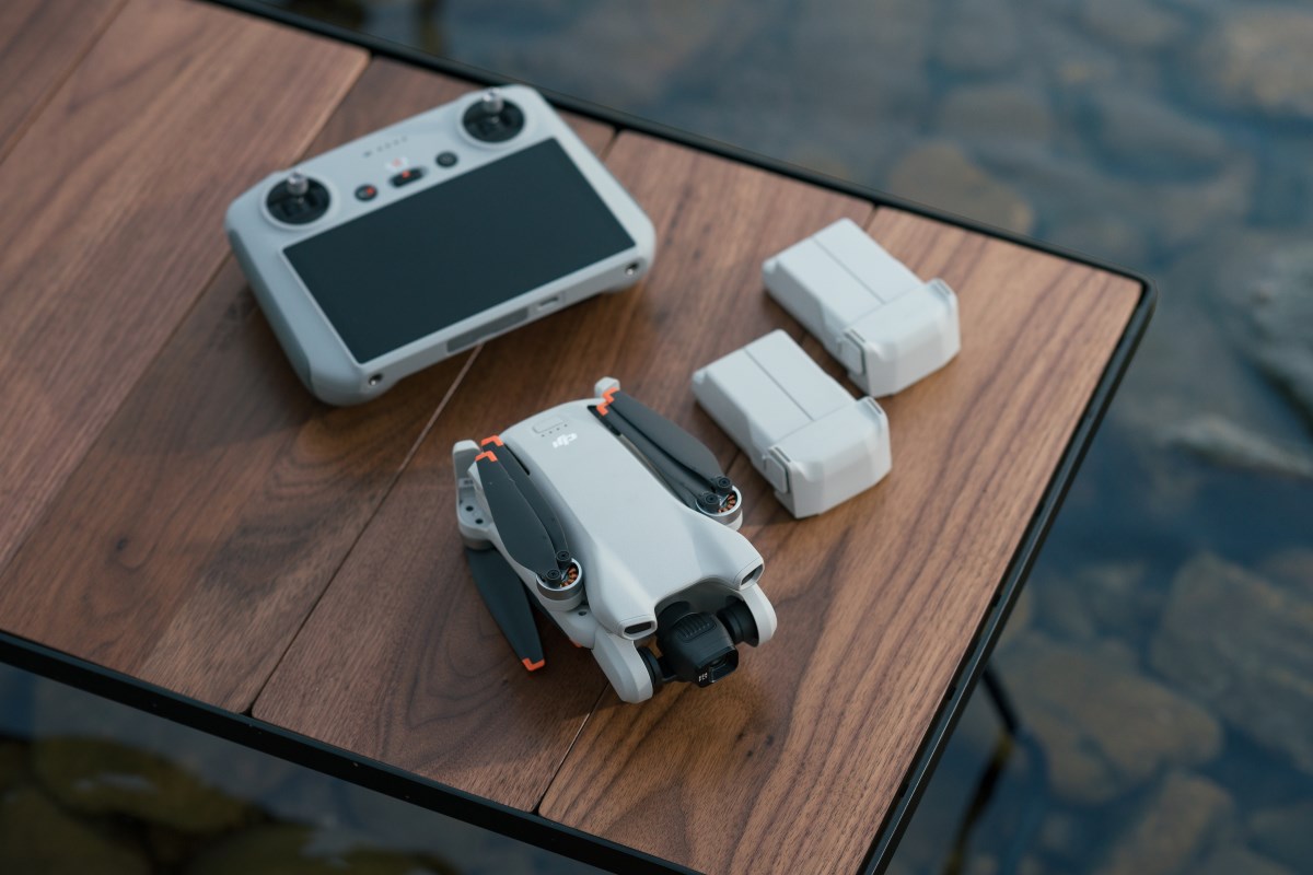 dji mini 3 drone remote id intelligent flight battery plus discharge
